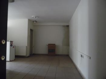 ÇORLUDA BELEDİYE BİNASINA CEPHELİ YATIRIMCIYA SATILIK BÜRO 