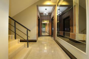 ASLAN'DAN MEZİTLİ'DE SİTE İÇİ EBEVEYN BANYOLU SIFIR 2+1