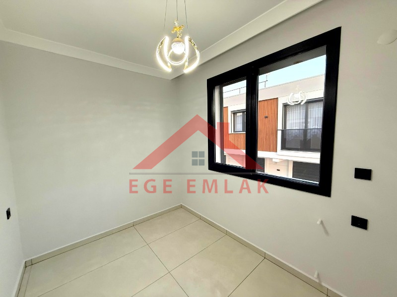 Didim'de Daire Parasına Satılık Villa