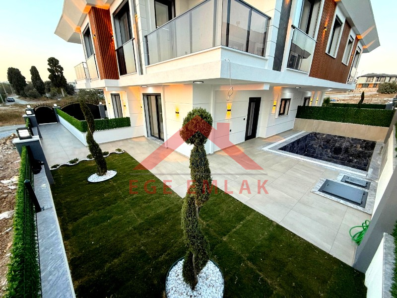 Didim'de Daire Parasına Satılık Villa