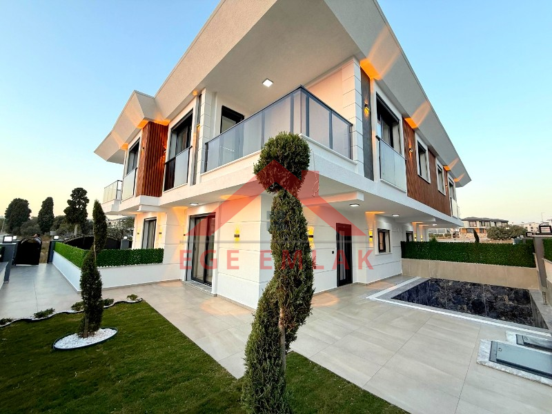 Didim'de Daire Parasına Satılık Villa