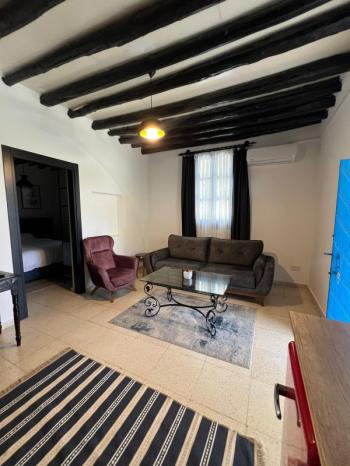 GİRNE LAPTA'DA GÜNLÜK KİRALIK 1+1 DAİRE