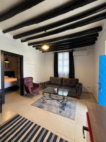 GİRNE LAPTA'DA GÜNLÜK KİRALIK 1+1 DAİRE