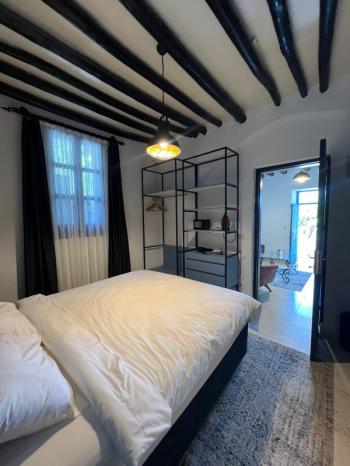 GİRNE LAPTA'DA GÜNLÜK KİRALIK 1+1 DAİRE