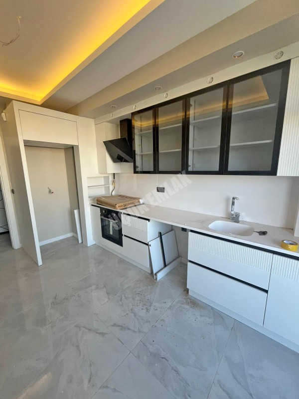 AFYON ÜÇOK EMLAKTAN KANLICA MAH KİRALIK SIFIR LÜX 3+1 DAİRELER