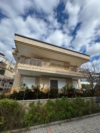 VİLLA SUGÖZÜ ALANYA  KİRALIK MÜSTAKİL ÖZEL YÜZME HAVUZLU  ALANYA ANTALYA