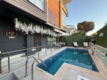 Didim'de Liman Yoluna 200 Metre Mesafede Satılık Villa