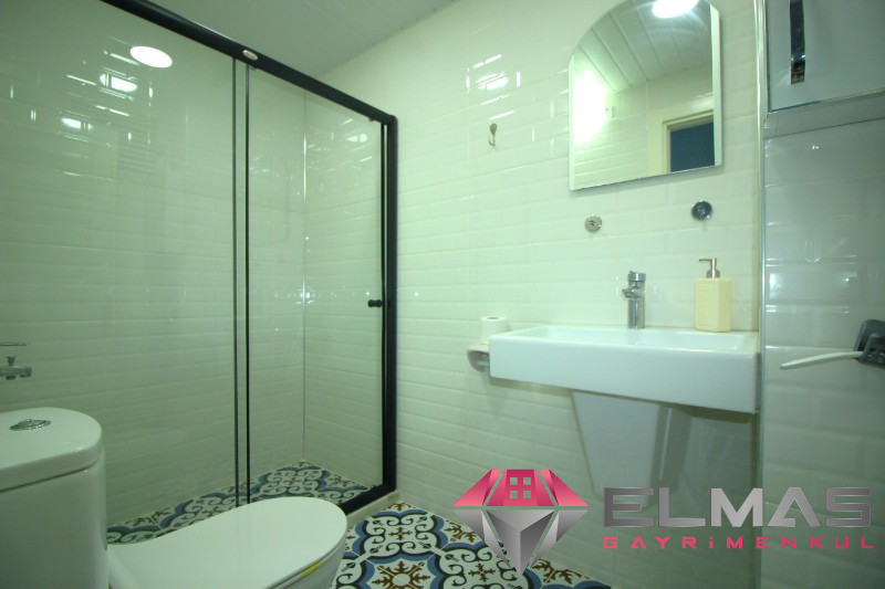 Elmas'tan Deniz Manzaralı ,Doğalgazlı ,Ebeveyn Banyolu,Full Extralı