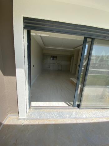 KUŞADASI Kadınlar Plajı'na çok yakın Sıfır 2+1 Daire 