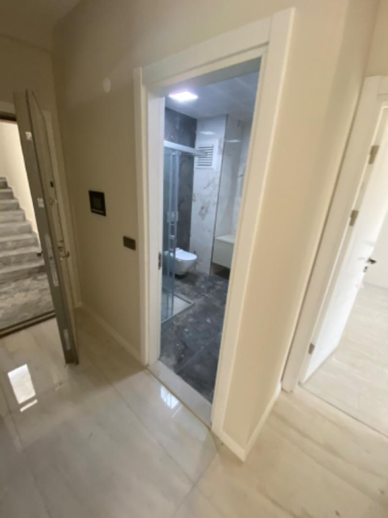 KUŞADASI Kadınlar Plajı'na çok yakın Sıfır 2+1 Daire 