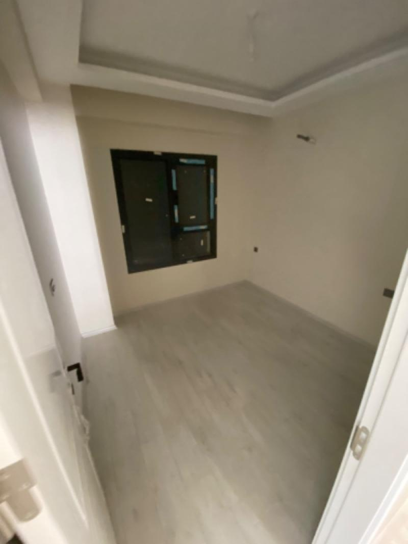 KUŞADASI Kadınlar Plajı'na çok yakın Sıfır 2+1 Daire 