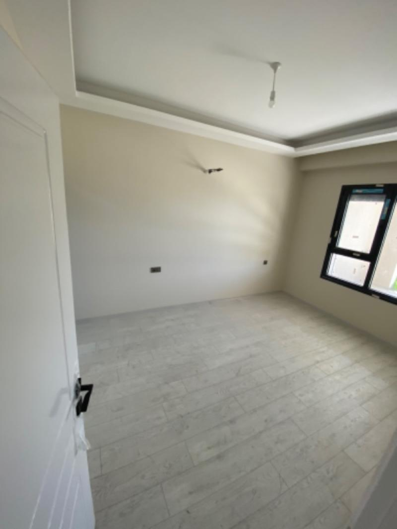 KUŞADASI Kadınlar Plajı'na çok yakın Sıfır 2+1 Daire 