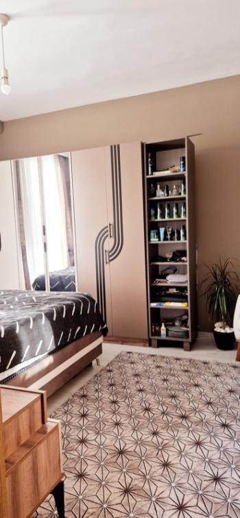 KUŞADASI Full Eşyalı ve Deniz, Şehir Manzaralı Satılık 2+1 Daire.....