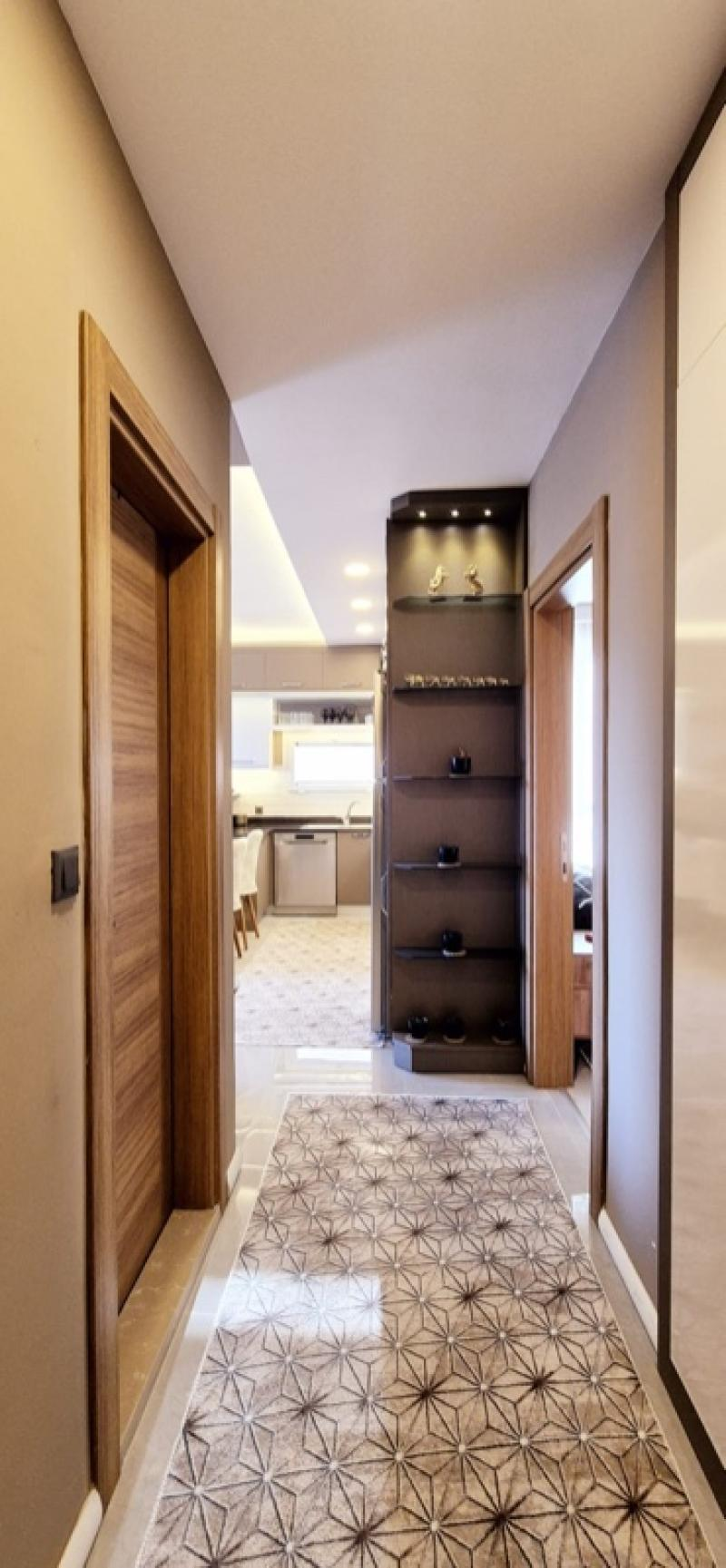 KUŞADASI Full Eşyalı ve Deniz, Şehir Manzaralı Satılık 2+1 Daire.....