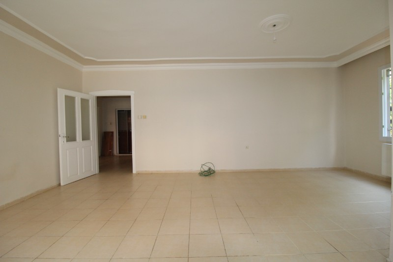 ASLAN'DAN BABİL CİVARINDA DOĞALGAZLI SİTE İÇİ KİRALIK GENİŞ 3+1