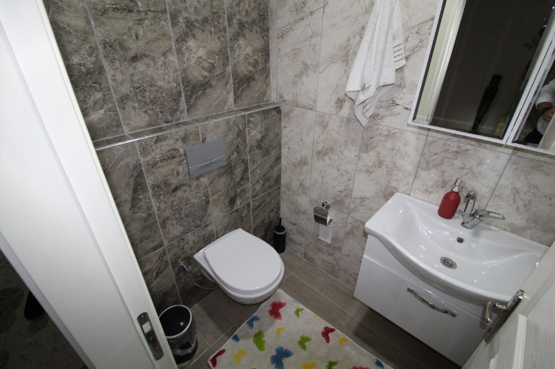 ASLAN'DAN POZCU MERKEZİNDE FULL YAPILI, TERASLI, CAZİP 3+1