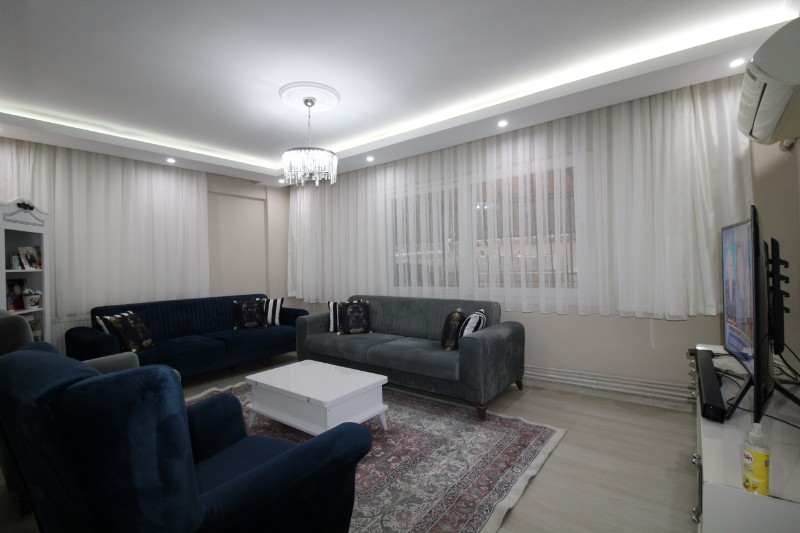 ASLAN'DAN POZCU MERKEZİNDE FULL YAPILI, TERASLI, CAZİP 3+1