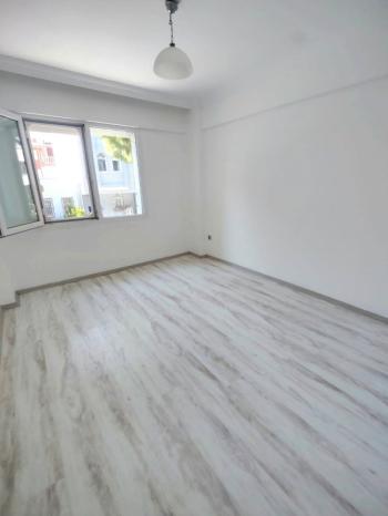 Didimde Kiralık 3+1 Daire Ara Kat