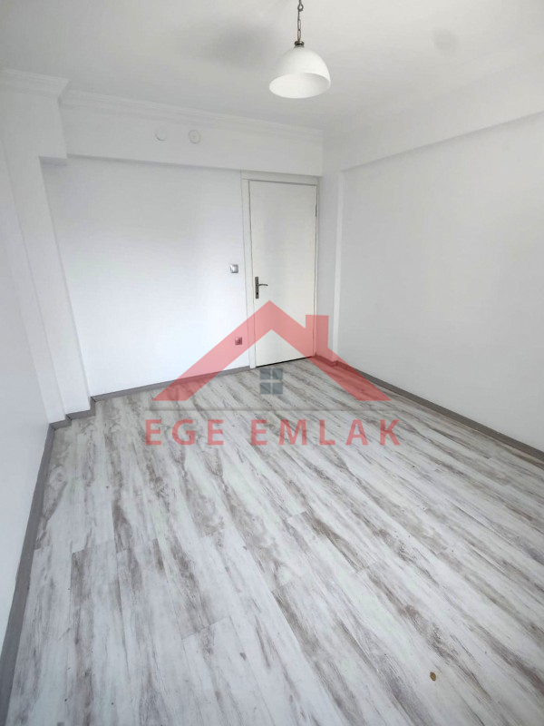 Didimde Kiralık 3+1 Daire Ara Kat