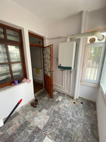 GÜVENAY - ÇORUM BUHARAEVLER MAH. PERŞEMBE PAZARI YAKINI KİRALIK EŞYALI DAİRE