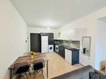 Kıbrıs Girne Merkez Satılık 2+1 Ofis
