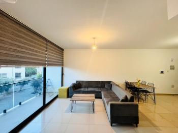 Kıbrıs Girne Merkez Satılık 2+1 Ofis