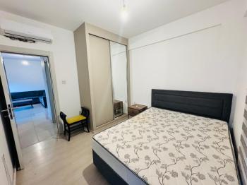 Kıbrıs Girne Merkez Satılık 2+1 Ofis