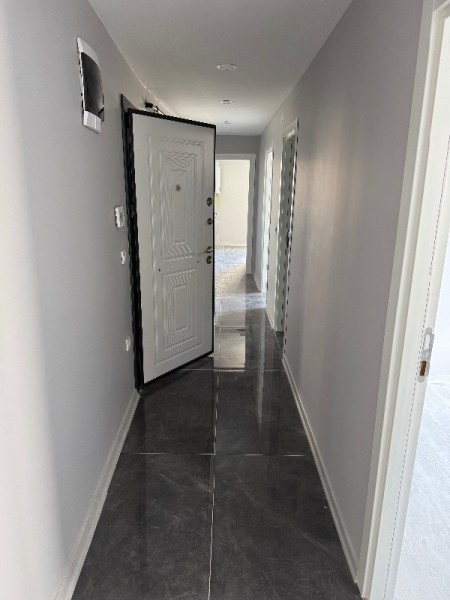 Akşemsettin Metro'ya 5 Dk 3+1 Arakat Sıfır Satılık Daire