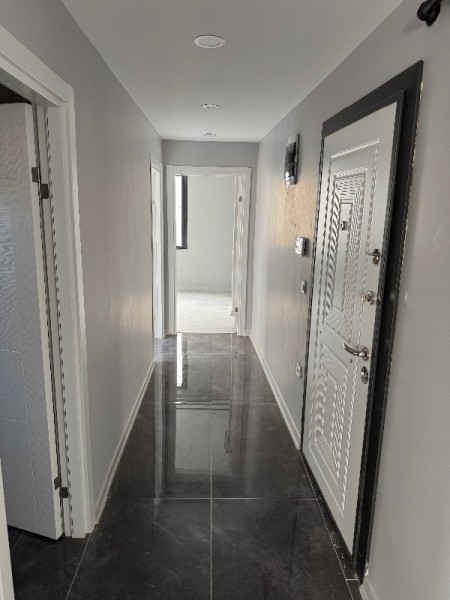 Akşemsettin Metro'ya 5 Dk 3+1 Arakat Sıfır Satılık Daire