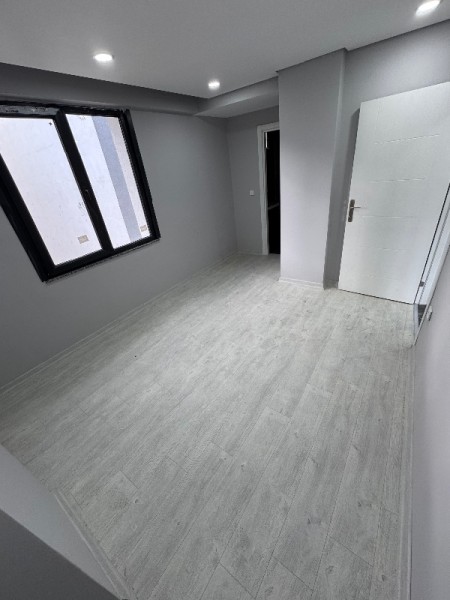 Akşemsettin'de Metro'ya 5 Dk 5+2 Sıfır Satılık Dubleks