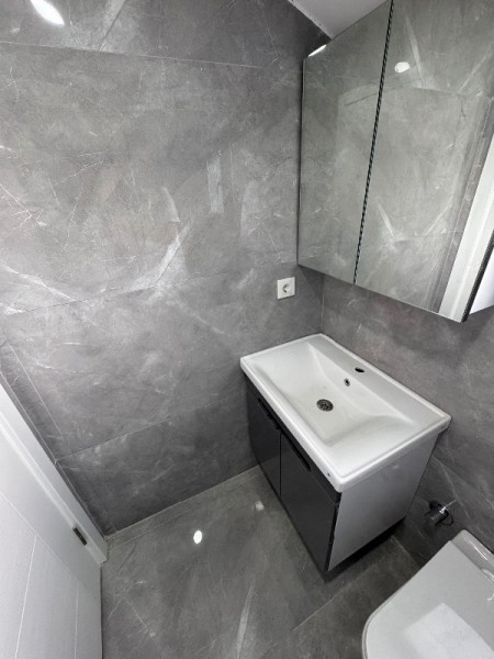 Akşemsettin'de Metro'ya 5 Dk 5+2 Sıfır Satılık Dubleks