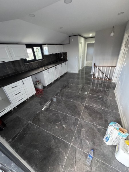 Akşemsettin'de Metro'ya 5 Dk 5+2 Sıfır Satılık Dubleks