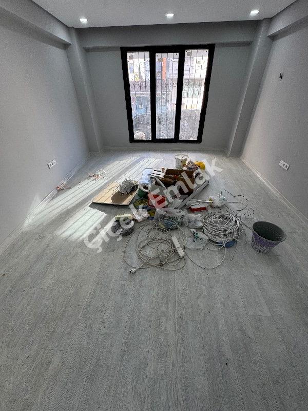 Akşemsettin'de Metro'ya 5 Dk Yüksek Giriş 2+1 Lüks Sıfır Satılık Daire