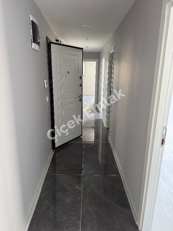 Akşemsettin Metro'ya 5 Dk 3+1 Arakat Sıfır Satılık Daire