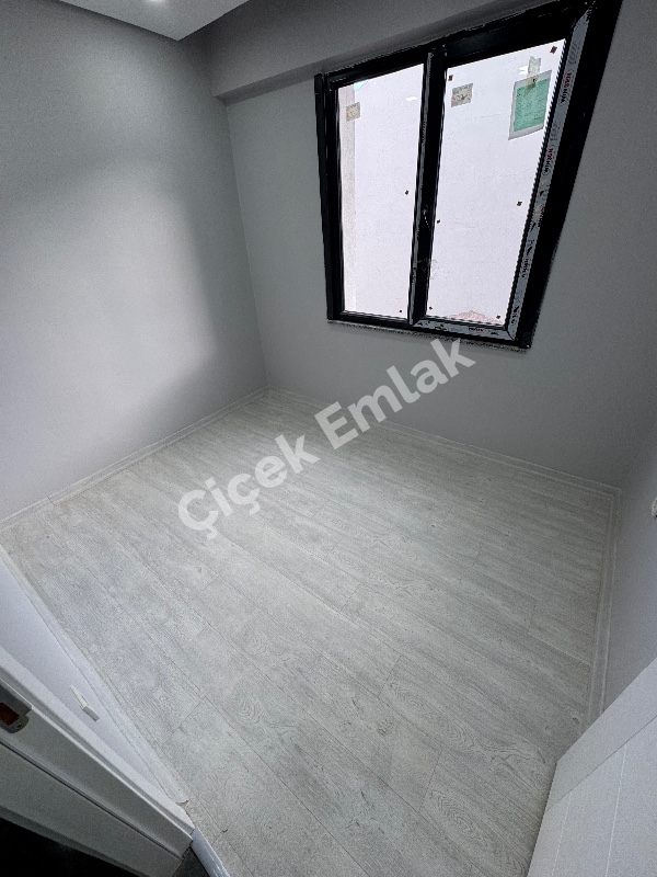 Akşemsettin'de Metro'ya 5 Dk 5+2 Sıfır Satılık Dubleks