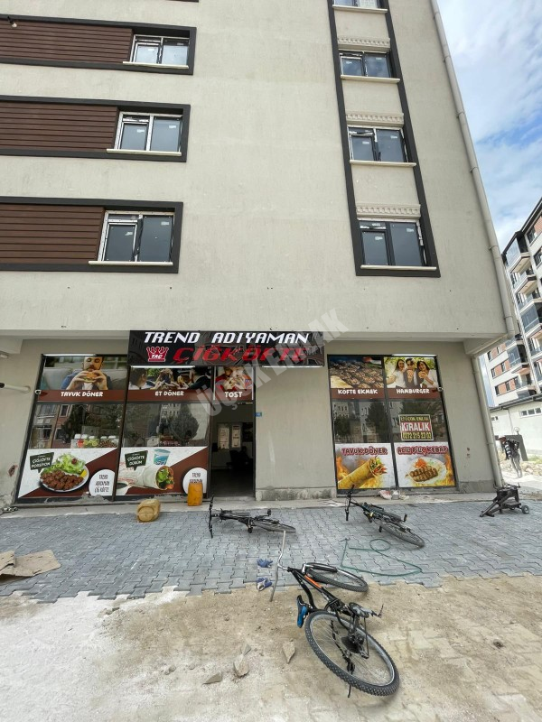 AFYON ÜÇOK EMLAKTAN DÖRTYOL MAH DEVREN KİRALIK İŞLEK CADDEDE DÜKKAN