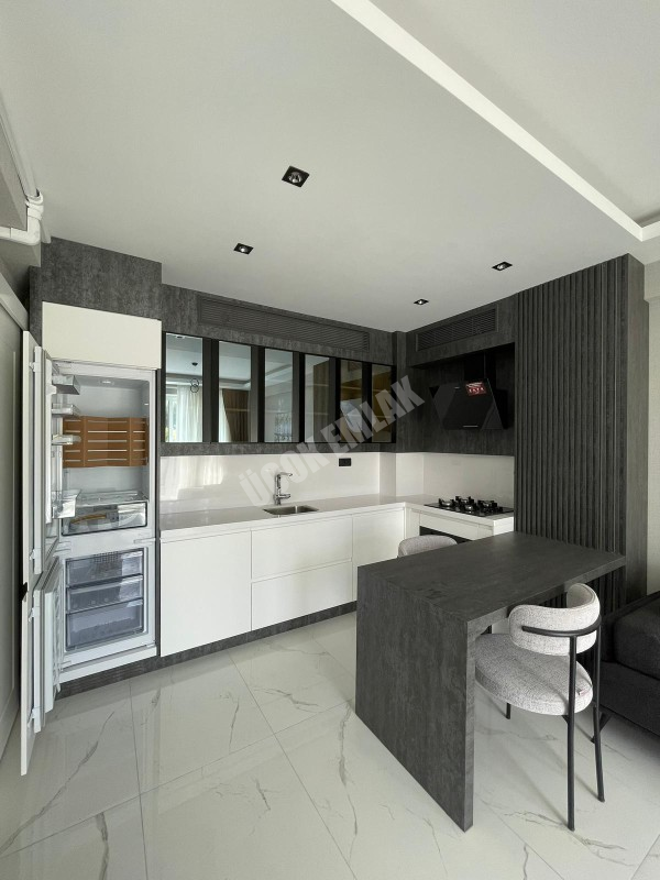 AFYON ÜÇOK EMLAKTAN SELÇUKLU MAH SIFIR SATILIK LÜX 1+1 YATIRIMLIK İÇİN SİZLERİ BEKLİYO