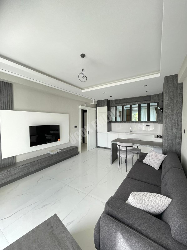 AFYON ÜÇOK EMLAKTAN SELÇUKLU MAH SIFIR SATILIK LÜX 1+1 YATIRIMLIK İÇİN SİZLERİ BEKLİYO