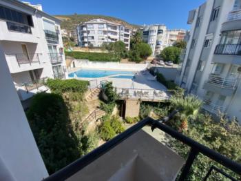 KUŞADASI nda Kapanmaz Deniz Manzaralı 4+1 Satılık Daire !