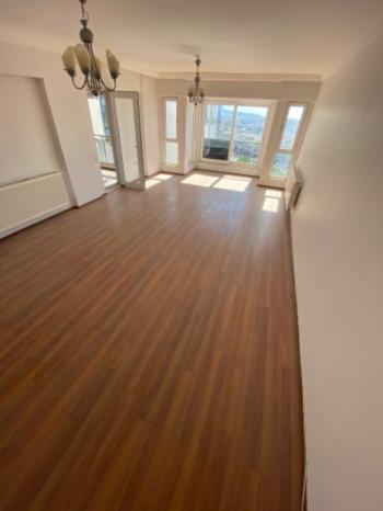 KUŞADASI nda Kapanmaz Deniz Manzaralı 4+1 Satılık Daire !