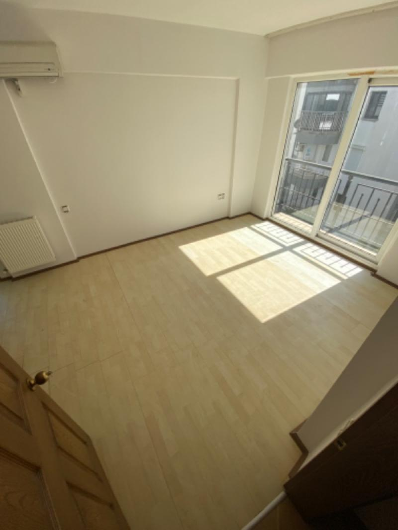 KUŞADASI nda Kapanmaz Deniz Manzaralı 4+1 Satılık Daire !