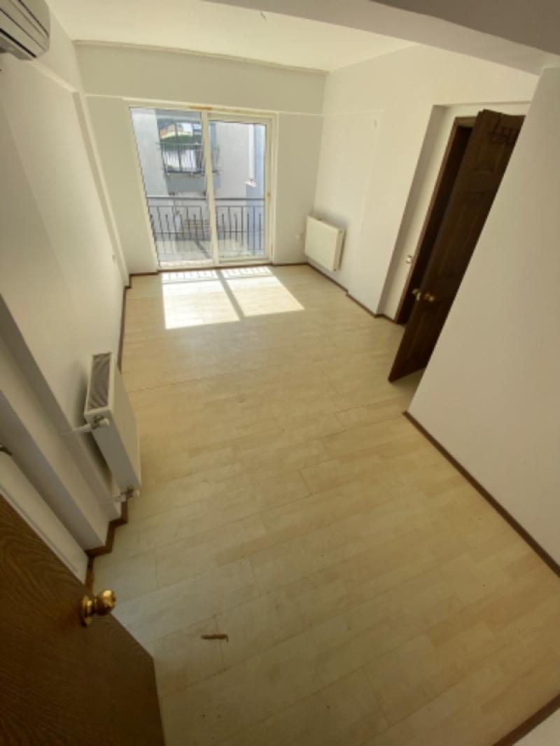 KUŞADASI nda Kapanmaz Deniz Manzaralı 4+1 Satılık Daire !