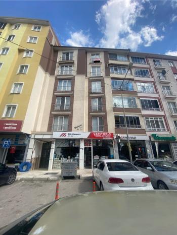 GÜVENAY - ÇORUM ULUKAVAK MAH. CUMHURİYET ORTAOKULU YANI  EŞYALI 2+1 KİRALIK DAİRE