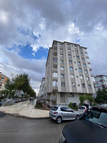 GÜVENAY - ÇORUM OSMANCIK CADDESİ ÜZERİ 3+1 SATILIK DAİRE 