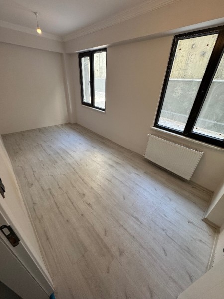 Karadolap'ta Otoparklı Sıfır Bina'da 1+1 Yatırımlık Satılık Daire