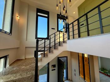 Didim'de 500 M2 Arsa Üzerinde Satılık 4+1 Villa