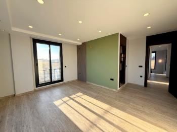 Didim'de 500 M2 Arsa Üzerinde Satılık 4+1 Villa