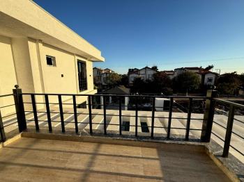 Didim'de 500 M2 Arsa Üzerinde Satılık 4+1 Villa