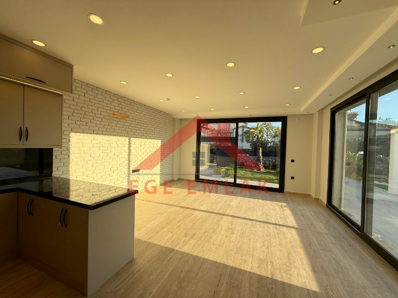 Didim'de 500 M2 Arsa Üzerinde Satılık 4+1 Villa