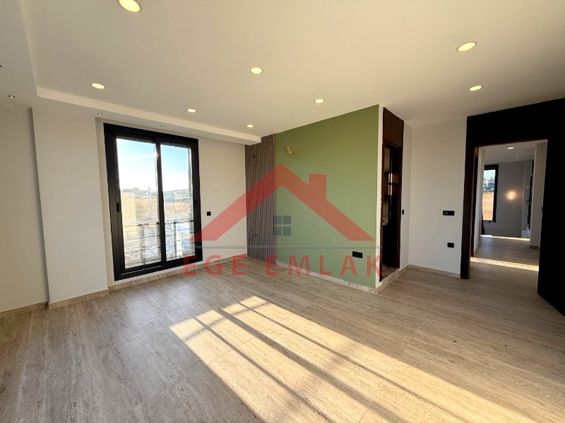 Didim'de 500 M2 Arsa Üzerinde Satılık 4+1 Villa